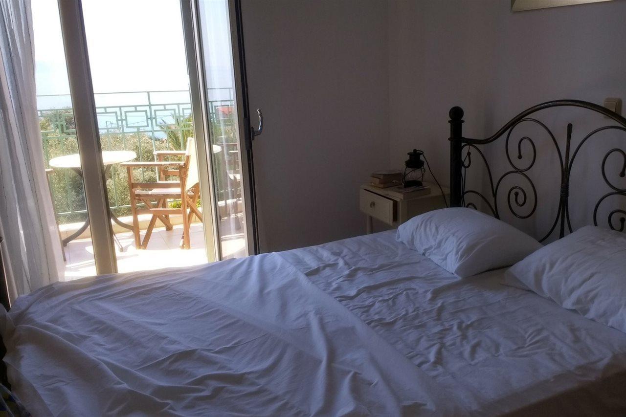 Liocharis Apartments Lourdata  Luaran gambar